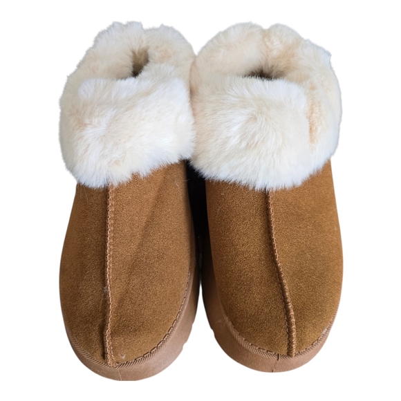 EV Boutique Shoes - Fur Lined Slippers Platform Like Suede Sheepskin Chestnut Size 40